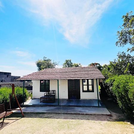 Jawai Balwant Villas 비자푸르 외부 사진